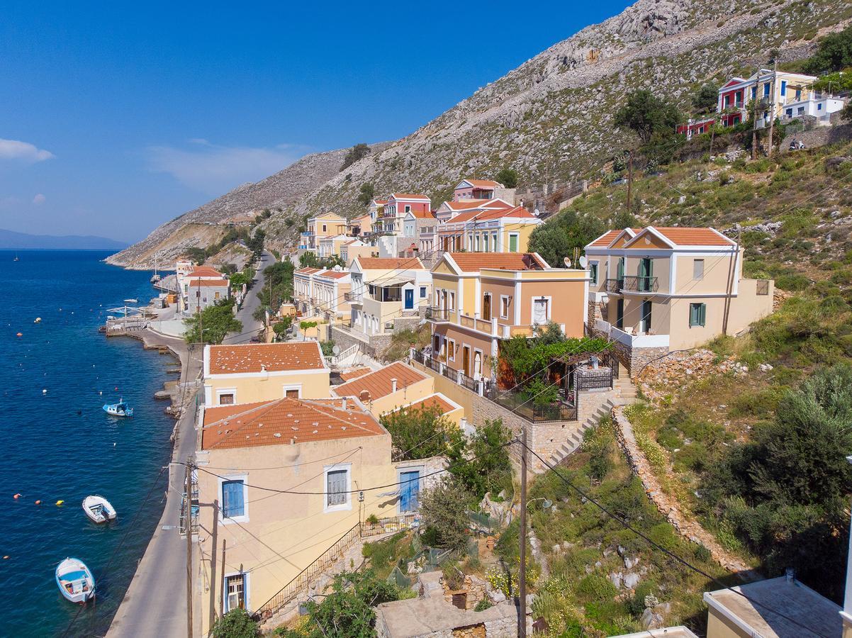 فيلا Blue Wave Astradeni House سيمي المظهر الخارجي الصورة
